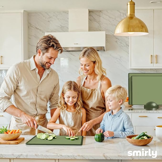 SMIRLY Plastic Cutting Board Set 3 Pieces, Non-Slip Dishwasher Safe Chopping Boards for Kitchen, Green