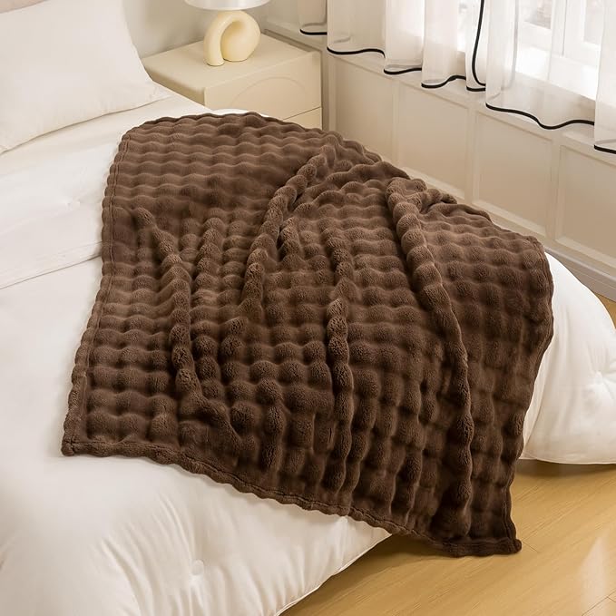 YUSOKI Luxury 3D Bubble Throw Blanket 2lb,All Ages,Home Decoration, (Brown,50 * 60inches)