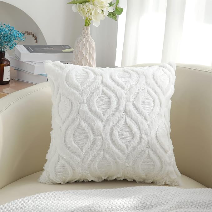 decorUhome Throw Pillow Covers 20x20 Inch Set of 2, Soft Plush Decorative Faux Fur Cream Beige Solid Couch Pillow Covers, Accent Farmhouse Neutral Square Euro Pillow Cases for Sofa Bed Living Room