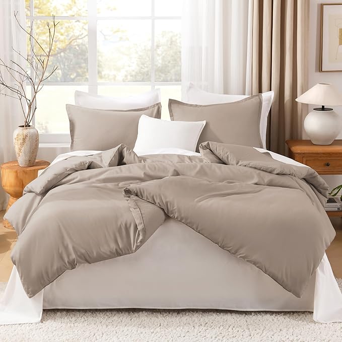 Litanika Light Coffee Comforter King Size, 3 Pieces Lightweight Solid Bedding Comforter Set, All Season Fluffy Bed Set (104x90In Comforter & 2 Pillowcases)