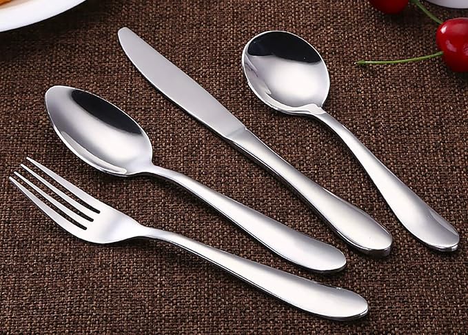 VANRA 4-Piece Children Spoons Round Stainless Steel Kids Dinner Spoons Child Silver Cutlery Set 5.8-inch (4 round spoons)