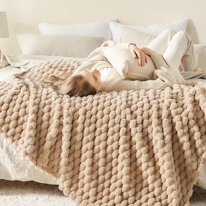 NEWCOSPLAY Super Soft Twin Blanket Brown Premium Silky Flannel Fleece 3D Clouds Stylish Jacquard Lightweight Bed Blanket All Season Use 350GSM (Brown, Twin(60"x80"))
