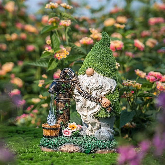TERESA'S COLLECTIONS Garden Gnomes Decor with Solar Lights, Fathers Gifts, Green Outdoor Resin Decorations for Porch Patio, Gnome Ornaments for Dad and Mom,9"