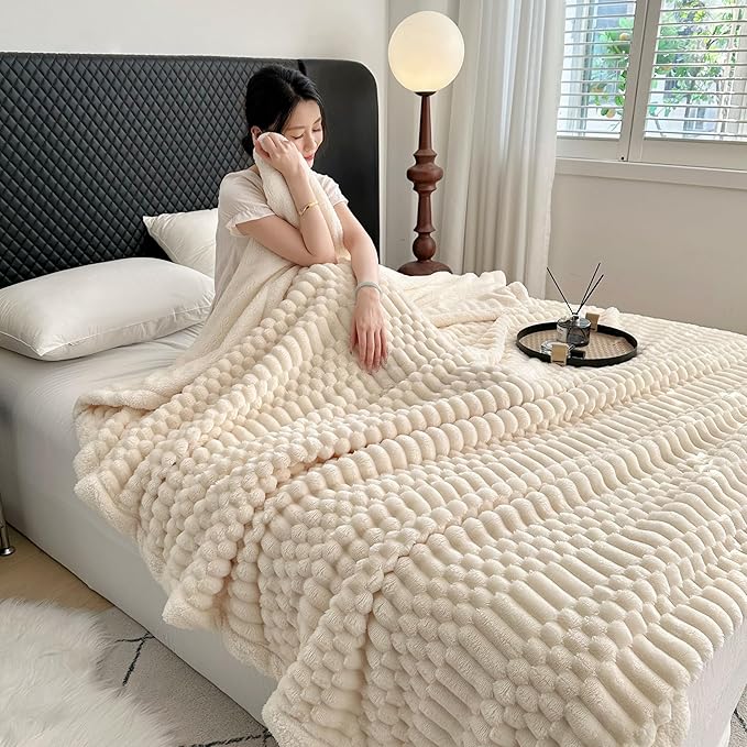 UKELER Off White Sherpa Throw Blankets 60 × 80 inch, 470 GSM Striped Sherpa Fleece Blanket for All Season, Warm and Cozy Blanket for Couch Sofa Bed Office Camping