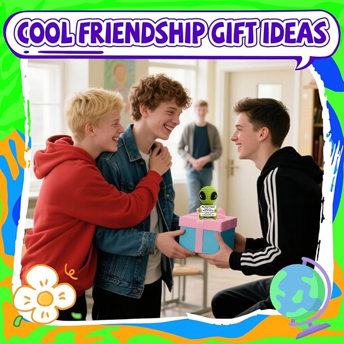 Christmas Unique Long Distance Friendship Gifts Cute Crochet Alien Plush Handmade My Person Fun Figures for Childhood Friends Besties Birthday