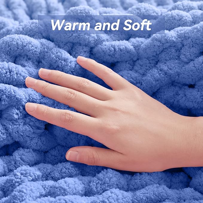 Chunky Knit Throw Blanket, 40''*50'' Knitted Throw Chenille Yarn for Bed Couch, Handmade Light Blue Crochet Big Thick Blanket, Machine Washable Cute Comfy Blanket for Home Decor