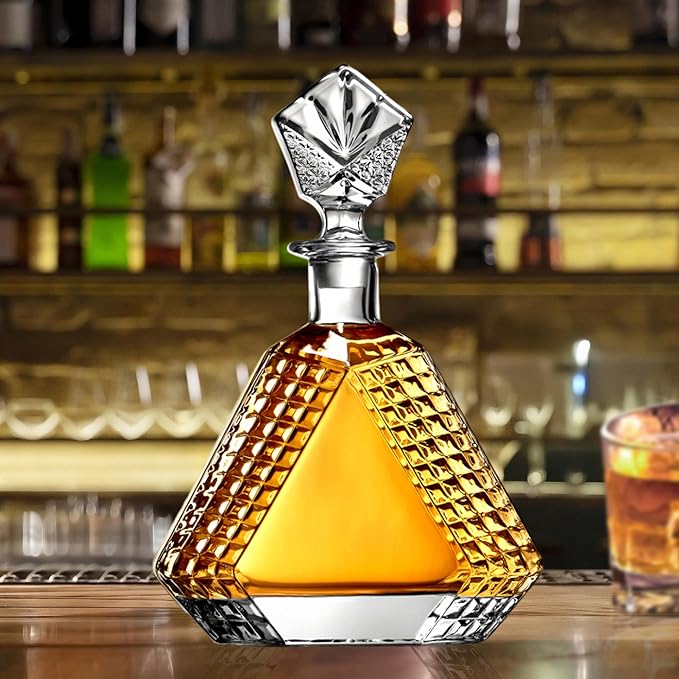 Triangle Whiskey Decanter 650ml – Premium Glass Liquor Decanter with Solid Glass Stopper – Stylish Barware for Bourbon, Scotch & Spirits – Gift-Ready Packaging for Home, Office, Bar, Man Cave Decor