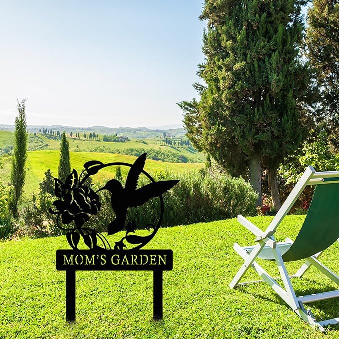 Personalized Metal Sign with Stake, Custom Hummingbird Garden Sign for Outdoor, Patio, Farmhouse Decoration, Lawn Yard Art, Bird Flower Garden Decor