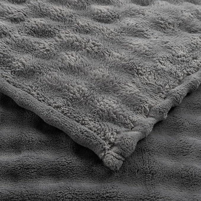 YUSOKI Luxury 3D Bubble Throw Blanket 3.1lb,All Ages,Home Decoration, (Grey,60 * 80inches)