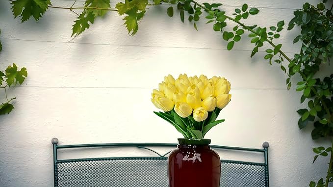 15pcs Artificial Tulips Flowers Real Touch Latex Bouquet Fake Tulips for Office Wedding Party Home Kitchen Garden Decoration