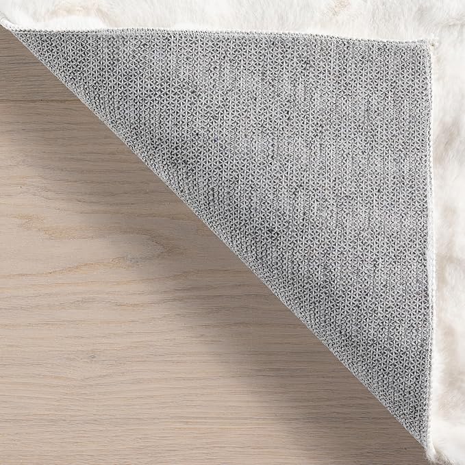 nuLOOM 5' x 8' Cozy Plush SuperiorWash Area Rug, Machine Washable, Non-Slip, Soft Fluffy Shag Carpet for Living Room Bedroom Kids Room Nursery Home Decor, Jeni White