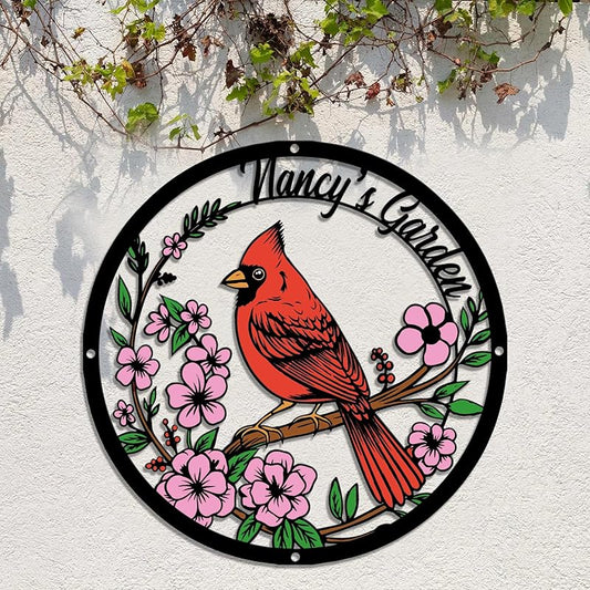 Personalized Name Garden Cardinal Metal Signs with Stake, Custom Family Name Yard Decor for Outdoor Outside, Cardinal Lawn Patio Stake Gardening Enthusiasts Grandmothers Gift